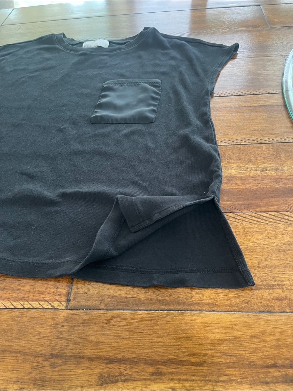 Nordstrom Rack Black Short Sleeve Crew neck Tee T-shirt Small 100% cotton pocket - Picture 8 of 9